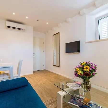 Tereza Konukevi Dubrovnik