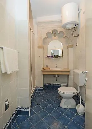 Konukevi Tereza 3*