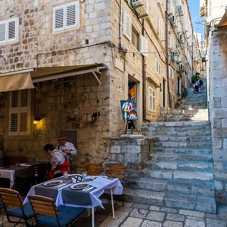 Tereza Guest house